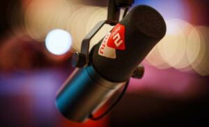 Nederlanders luisteren meer radio tijdens coronacrisis