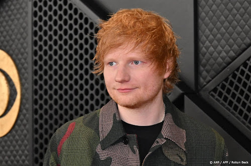 Autocoureur George Russell rijdt Ed Sheeran rond in Miami