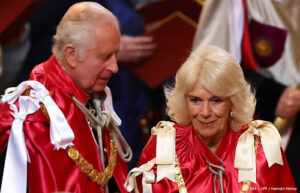 Charles en Camilla in Londen bij kerkdienst van Britse ridderorde