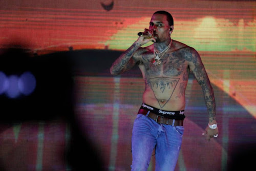 Chris Brown in boeien geslagen na optreden