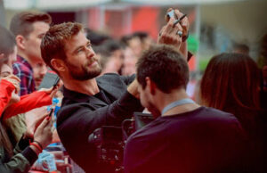 Chris Hemsworth wilde niet naakt voor Thor