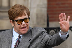 Elton John verzamelt foto&#8217;s, maar haat zelf op de foto gaan