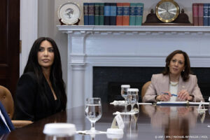 Kim Kardashian spreekt opnieuw in Witte Huis over strafrecht