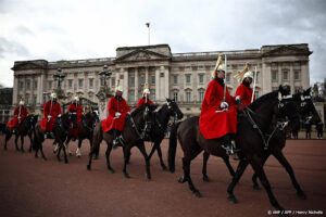 Koninklijke paarden losgeslagen in centrum Londen