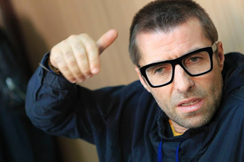 Liam Gallagher geeft grote show in Manchester