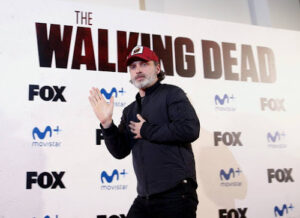 Lincoln gaat aflevering Walking Dead regisseren