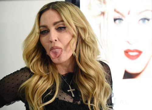 Fans gechoqueerd door okselhaar-foto Madonna