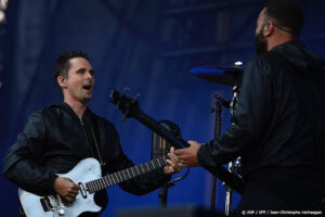 Muse-frontman Matt Bellamy verwelkomt zoontje George