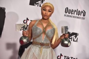 Nicki Minaj opent People&#8217;s Choice Awards