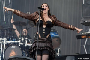 Nightwish met Floor Jansen kondigt tiende studioalbum aan