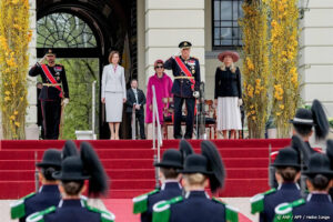 Noors koningspaar ontvangt president Moldavië op staatsbezoek