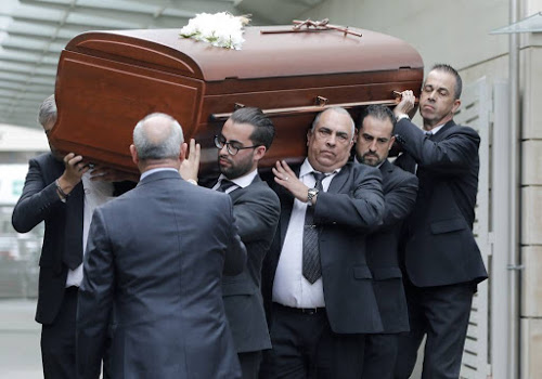 Operazangeres Montserrat Caballé begraven
