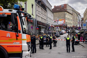 Politie: man met bijl Hamburg had het niet voorzien op Oranjefans