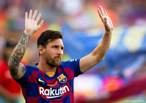 Messi blijft bij Barcelona