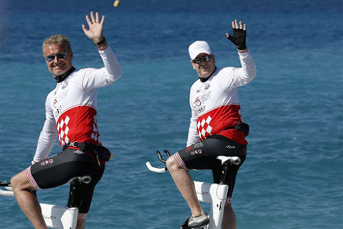 SPORTIEF: Prins Albert op waterfiets van Nice naar huis