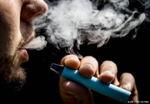RIVM wil saaie e-sigaret, om gebruik door jongeren te bestrijden