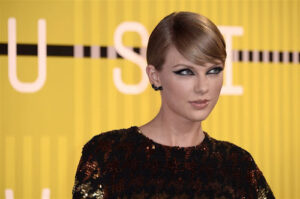 Taylor Swift koopt weer miljoenenhuis in NY