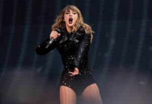 Taylor Swift verbreekt American Music Award-record