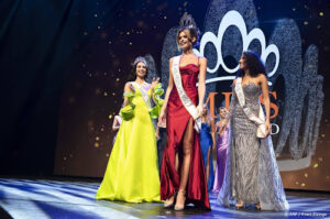 Tien vrouwen strijden in finale om titel Miss Nederland