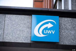 UVW overweegt aangifte tegen gebruiker die 150.000 cv&#8217;s bekeek