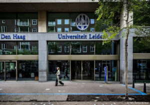 Universiteit Leiden wil hoogleraar ontslaan om ongewenst gedrag