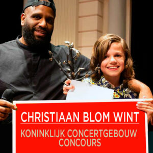 Christiaan Blom zegeviert met blokfluit op Koninklijk Concertgebouw Concours