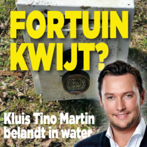 Kluis Tino Martin in water beland