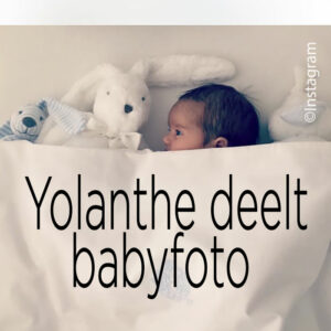 Yolanthe deelt babyfoto
