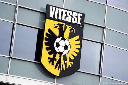 Vitesse is door in de Conference League