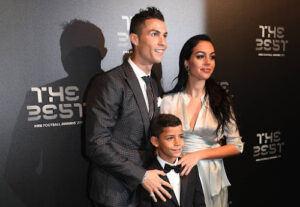 Vriendin Ronaldo: &#8216;We super gelukkig samen&#8217;