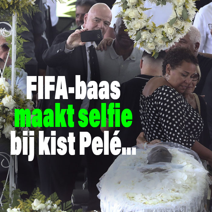Belachelijk: FIFA-bobo Infantino neemt selfie bij dode Pelé